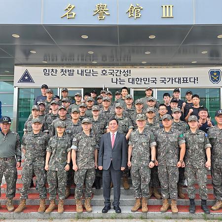 육군학생군사학교 방문 및 상명대학교 학군사관 후보생 격려 이미지