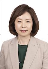 박정완
